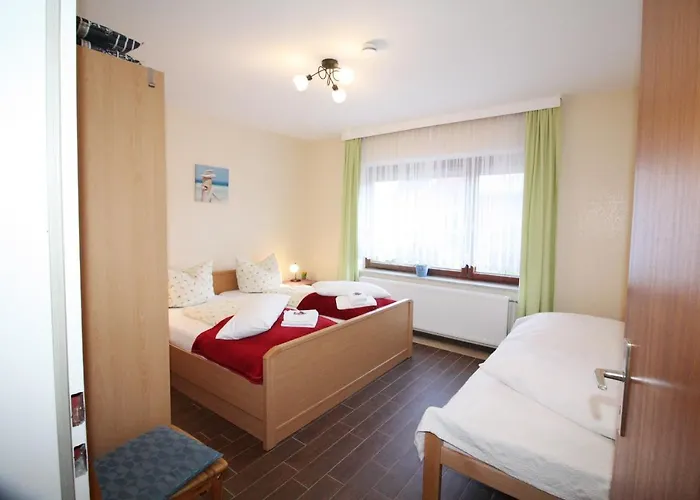 Haus Am Kurpark 1 *